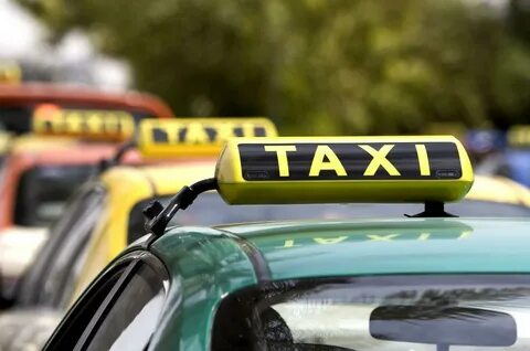 Makkah to Madinah Taxi Services: Swift and Safe Travel